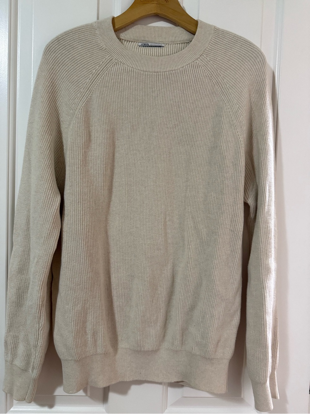Zara Men's Crewneck Sweater in Light Cream